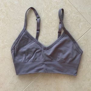 Lululemon Ebb to street sports bra